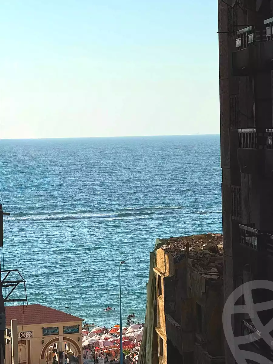 https://aqarmap.com.eg/ar/listing/7192017-for-sale-alexandria-el-asafra-ahmed-tiesser-st