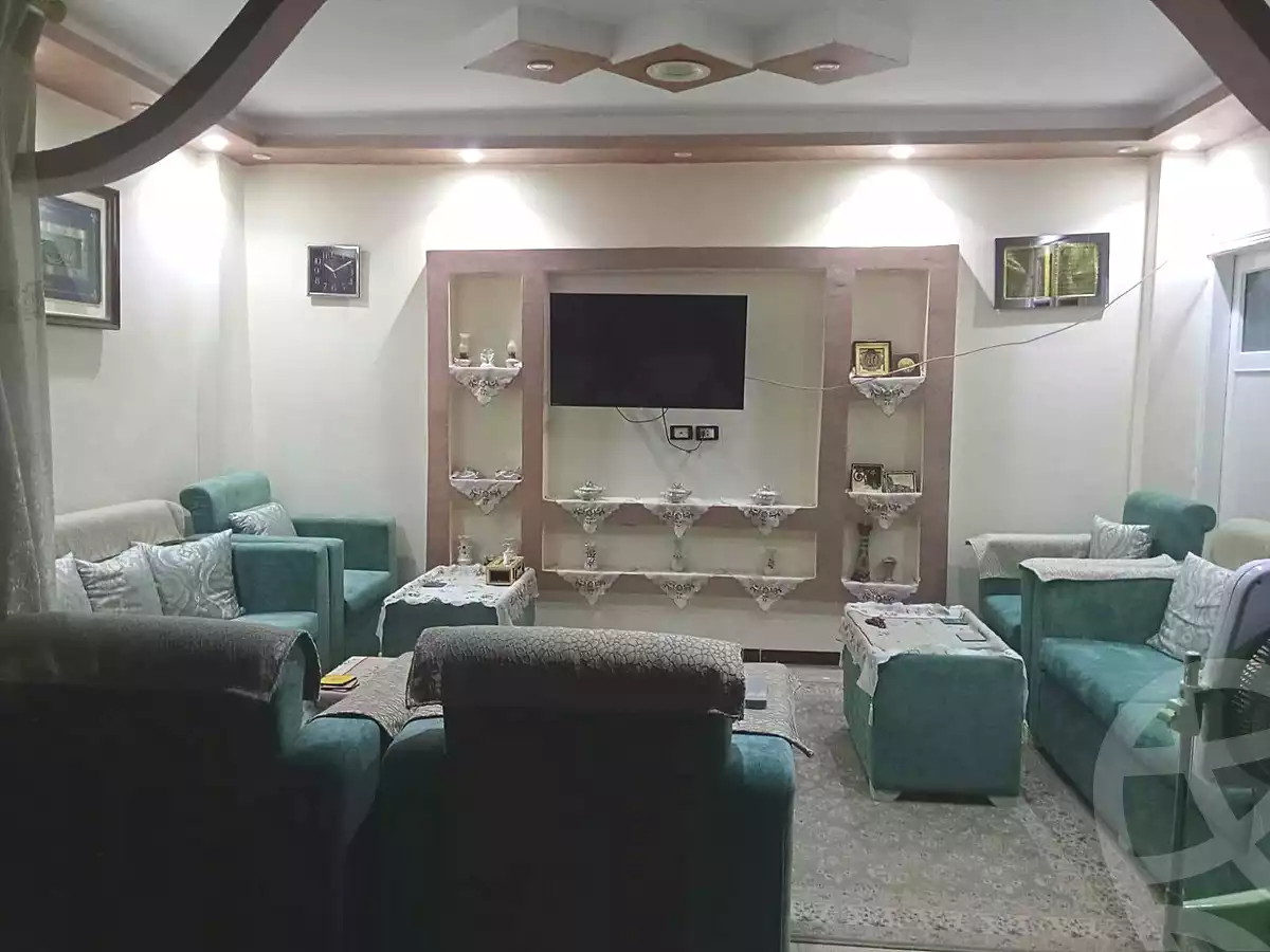 https://aqarmap.com.eg/ar/listing/7192045-for-sale-cairo-helwan-youssef-st