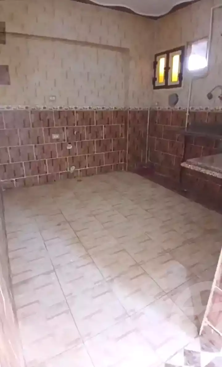 https://aqarmap.com.eg/ar/listing/7192654-for-sale-alexandria-al-agamy-lbytsh