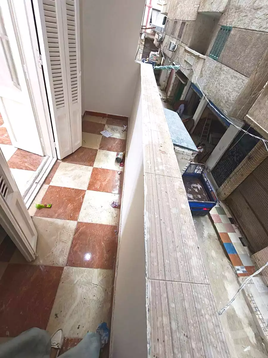 https://aqarmap.com.eg/en/listing/7192717-for-sale-alexandria-al-agamy-el-hanouvel-gabir-hafez-st