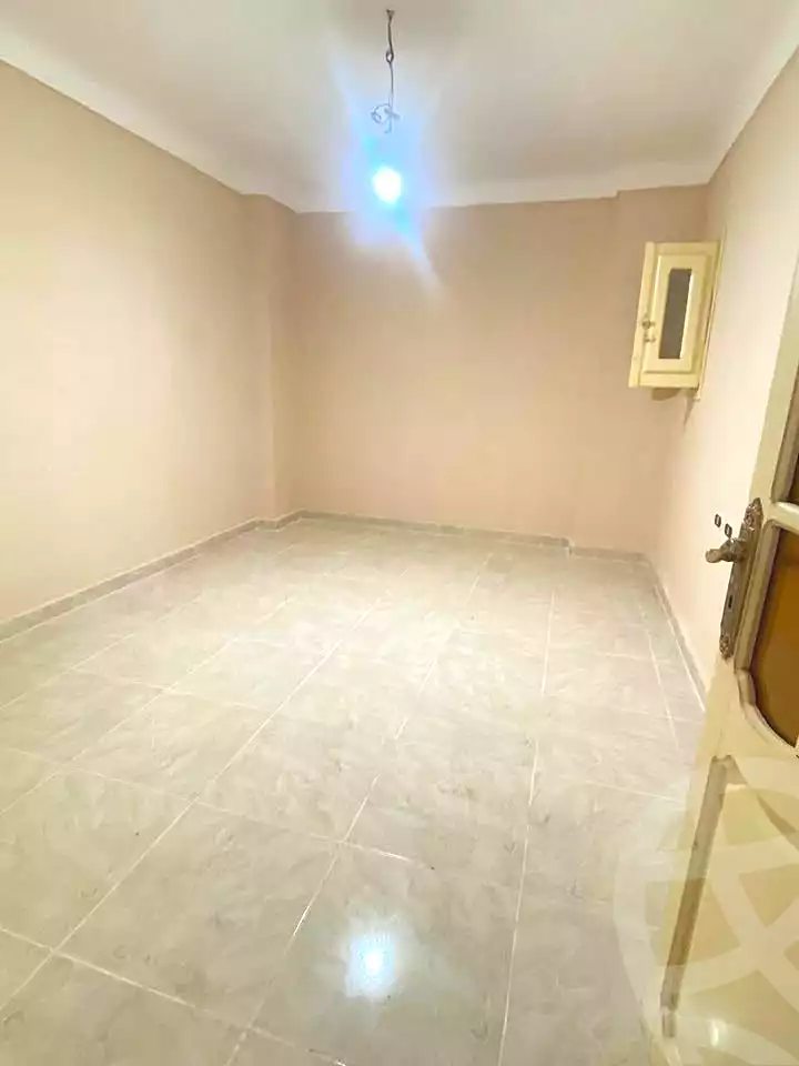 https://aqarmap.com.eg/ar/listing/7192780-for-sale-alexandria-al-agamy-ibrahim-el-aowam-st