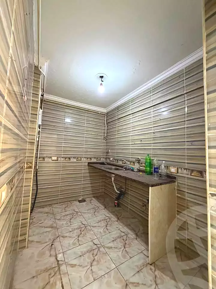 https://aqarmap.com.eg/ar/listing/7192991-for-sale-alexandria-al-agamy-lbytsh-emtedad-al-ryad-st