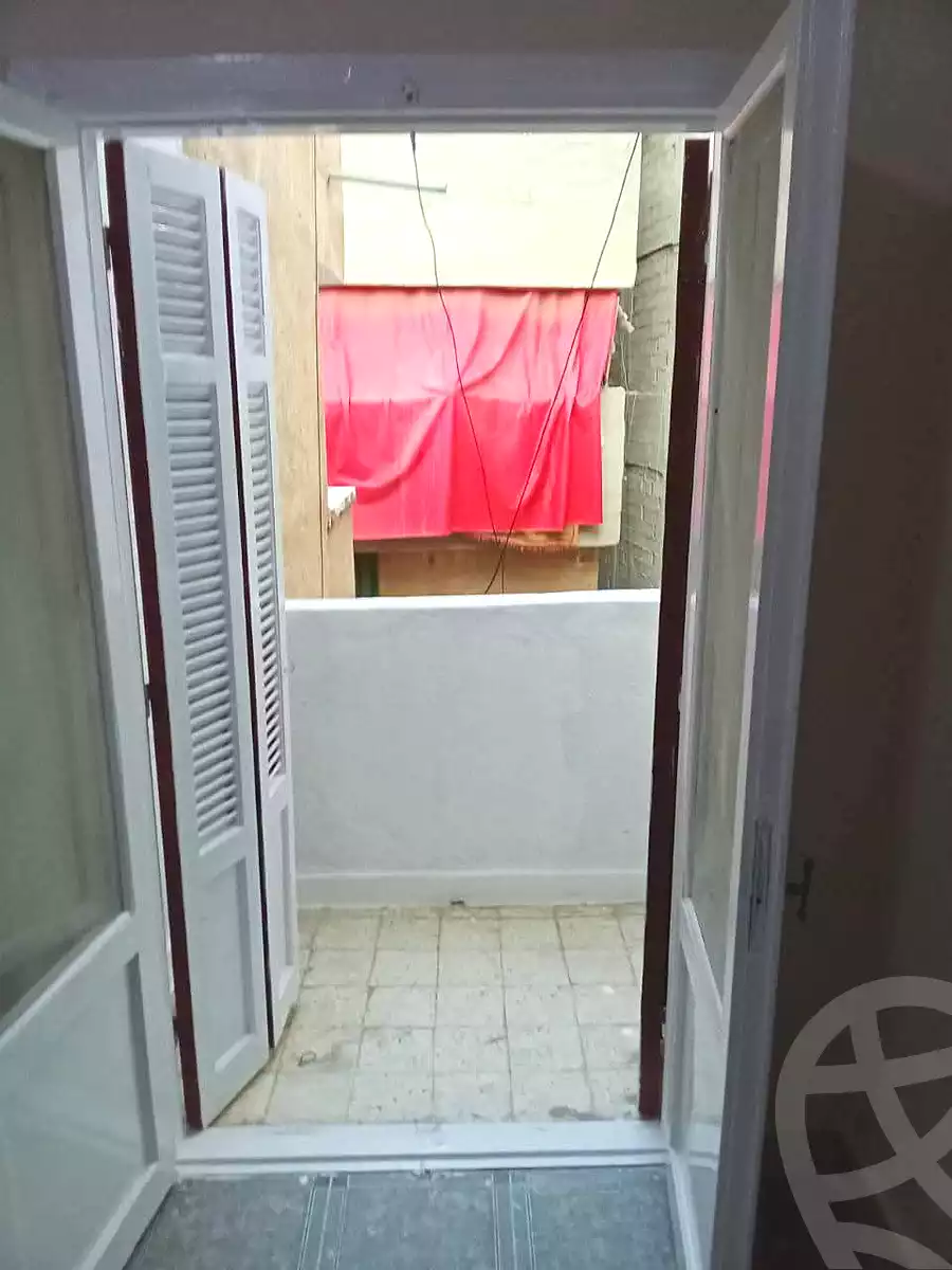 https://aqarmap.com.eg/en/listing/7193068-for-sale-alexandria-al-agamy-el-hanouvel-el-warsha-st