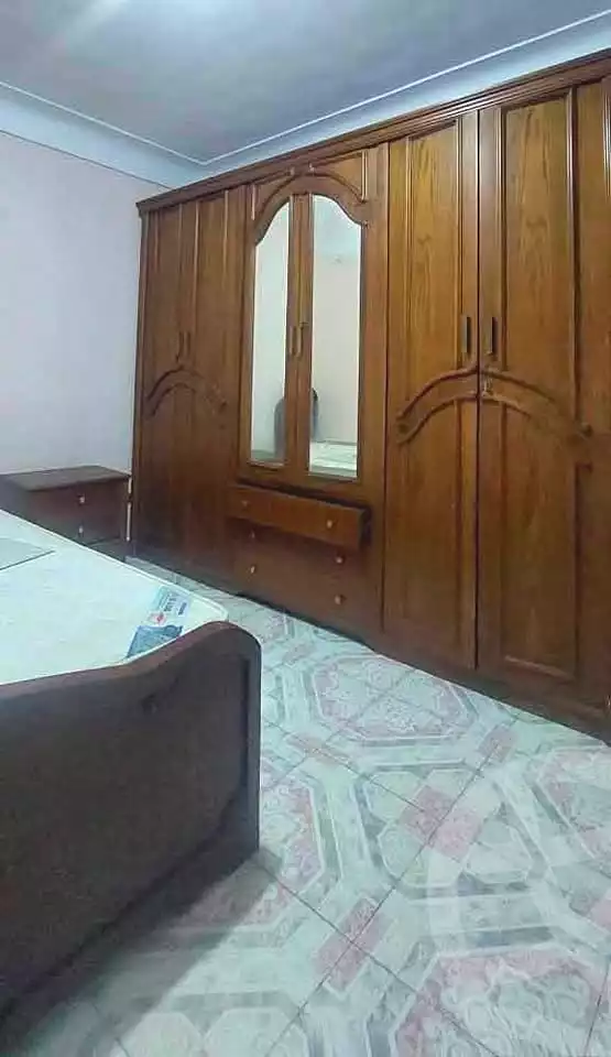 https://aqarmap.com.eg/ar/listing/7193081-for-sale-alexandria-al-agamy-lbytsh-sabrin-st