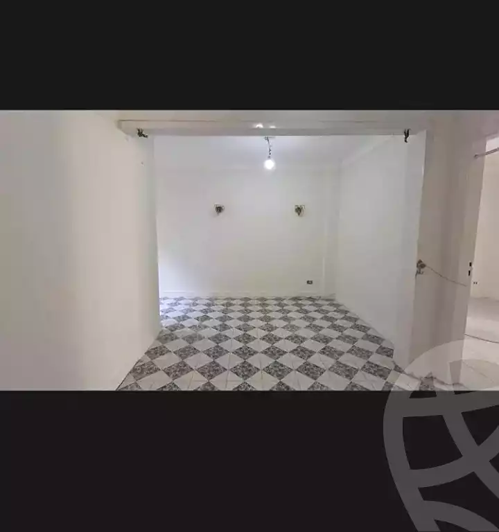https://aqarmap.com.eg/ar/listing/7193194-for-sale-alexandria-miami-mahmoud-el-isawy-st
