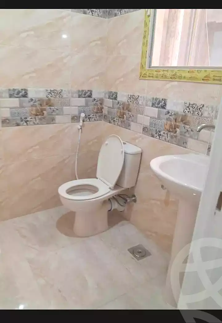 https://aqarmap.com.eg/ar/listing/7193395-for-sale-alexandria-miami-shr-jml-bd-lnsr
