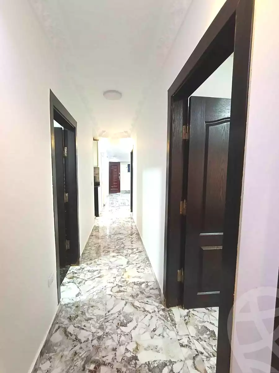 https://aqarmap.com.eg/en/listing/7193435-for-sale-cairo-ain-shams-jsr-lswys
