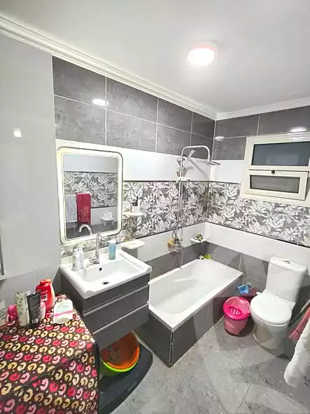 https://aqarmap.com.eg/ar/listing/7193744-for-sale-cairo-ain-shams-ain-shams-el-sharkia