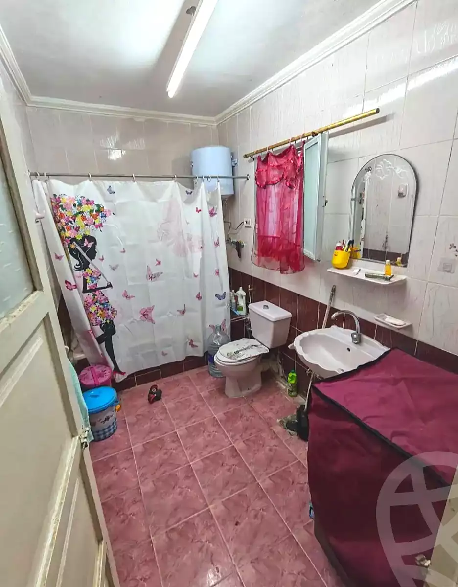https://aqarmap.com.eg/en/listing/7193723-for-sale-alexandria-al-agamy-el-hanouvel-el-zahraa-city-st