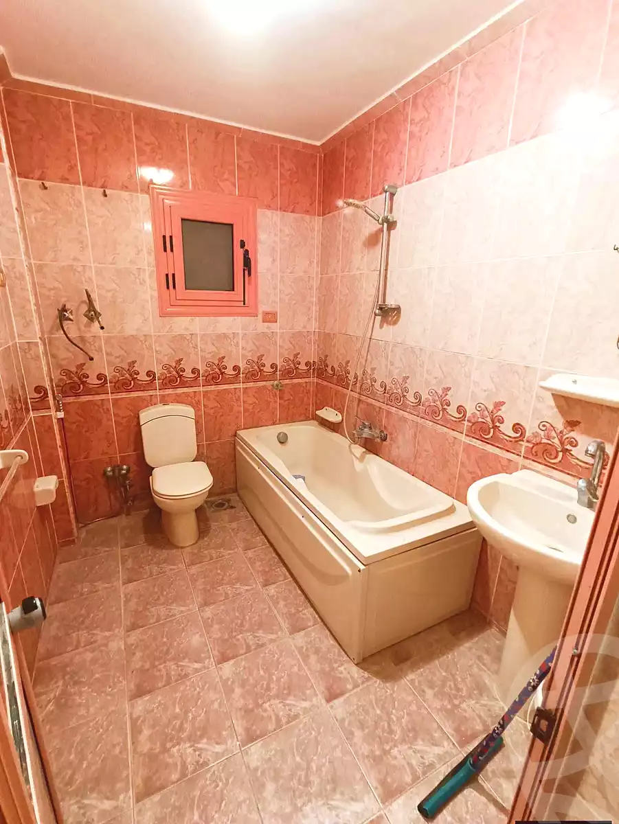 https://aqarmap.com.eg/ar/listing/7194125-for-sale-alexandria-sydy-bshr-sydy-bshr-qbly-street-30