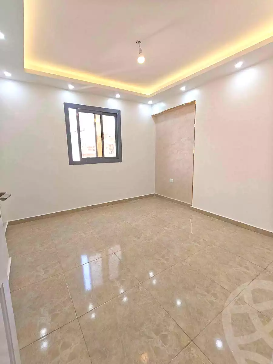 https://aqarmap.com.eg/en/listing/7194250-for-sale-alexandria-el-asafra-l-sfr-bhry