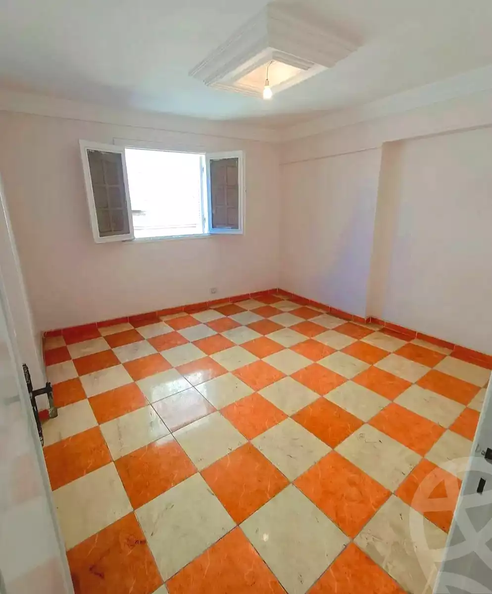 https://aqarmap.com.eg/ar/listing/7194296-for-sale-alexandria-miami-shr-jml-bd-lnsr