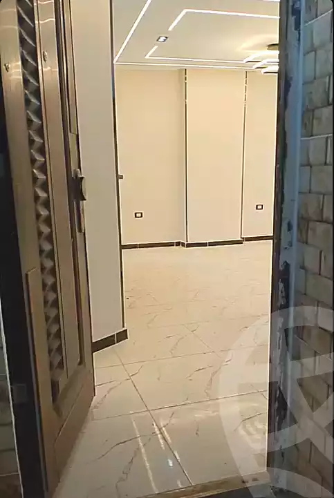 https://aqarmap.com.eg/ar/listing/7194415-for-rent-cairo-elnozha-Streettt-27