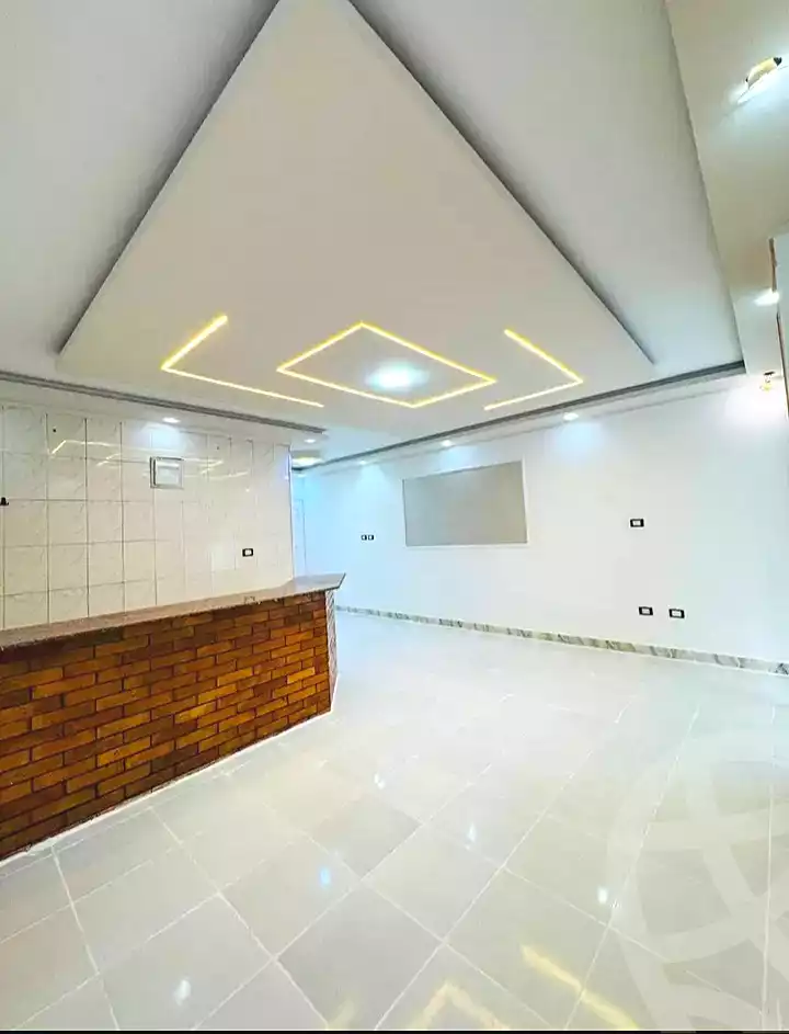 https://aqarmap.com.eg/ar/listing/7194572-for-sale-alexandria-al-agamy-shataa-el-nakheel