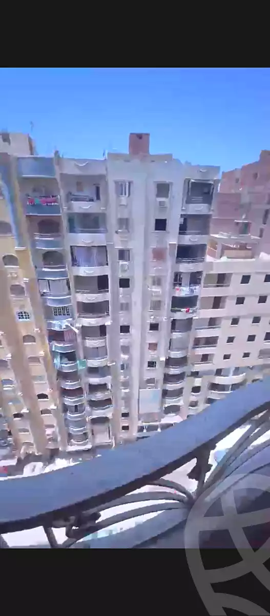 https://aqarmap.com.eg/ar/listing/7194591-for-sale-cairo-nozha-2-el-khamseen-st