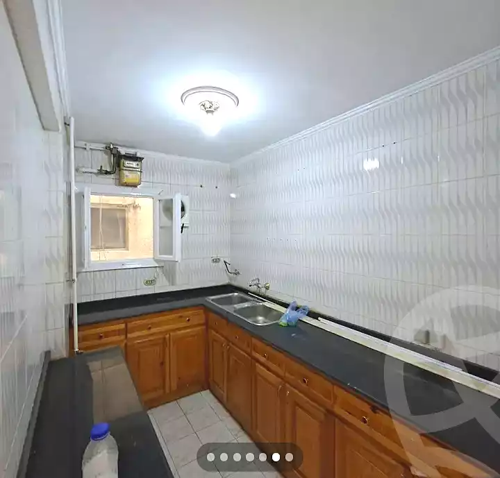 https://aqarmap.com.eg/ar/listing/7194596-for-sale-alexandria-el-asafra-al-molazem-basiowni-st