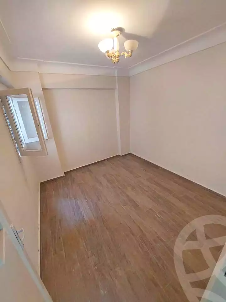 https://aqarmap.com.eg/ar/listing/7195164-for-sale-alexandria-sydy-bshr-sydy-bshr-bhry
