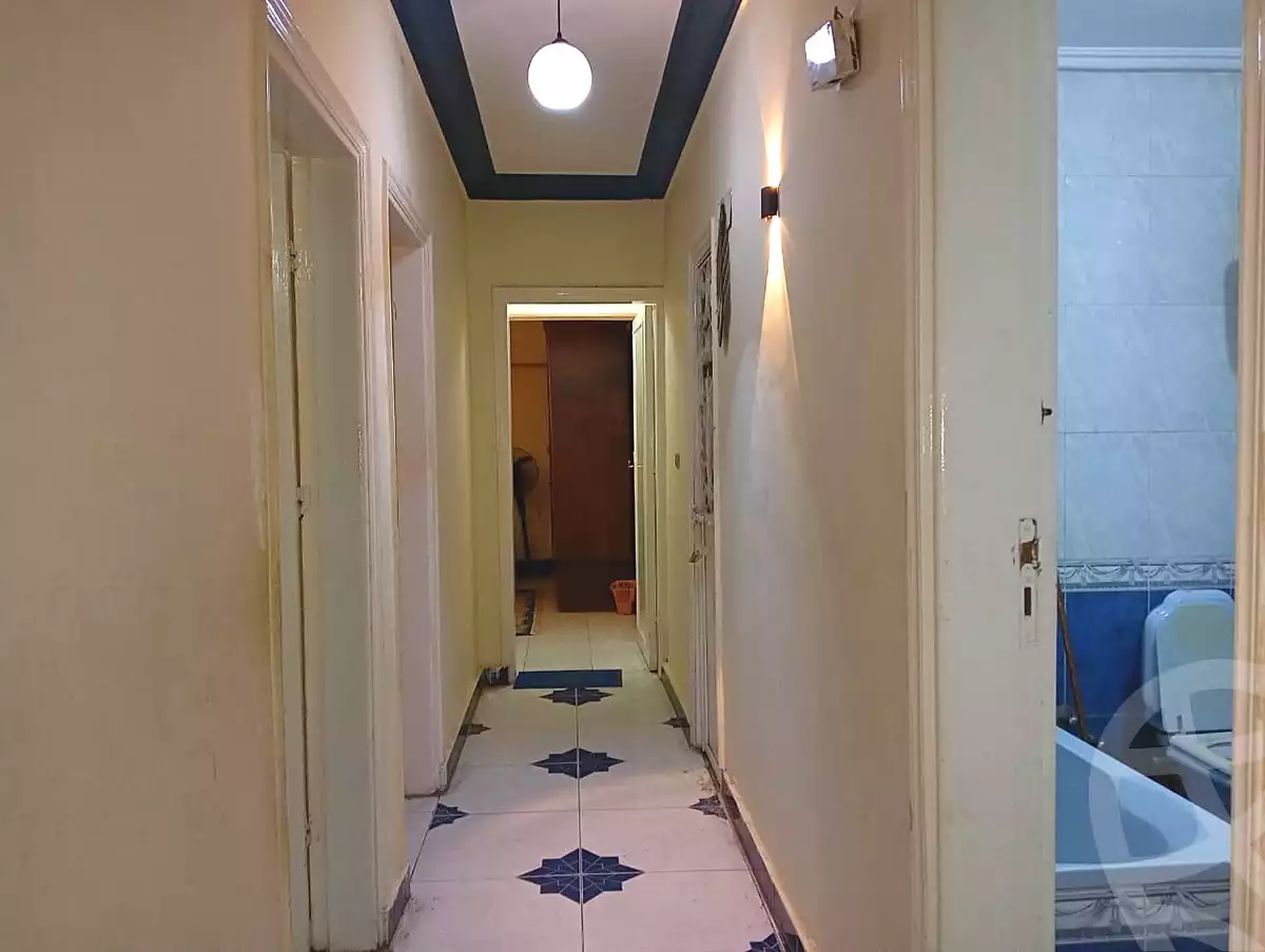 https://aqarmap.com.eg/en/listing/7195198-for-sale-cairo-6th-of-october-el-ahyaa-neighborhood-3rd-al-hay-al-thalith-st