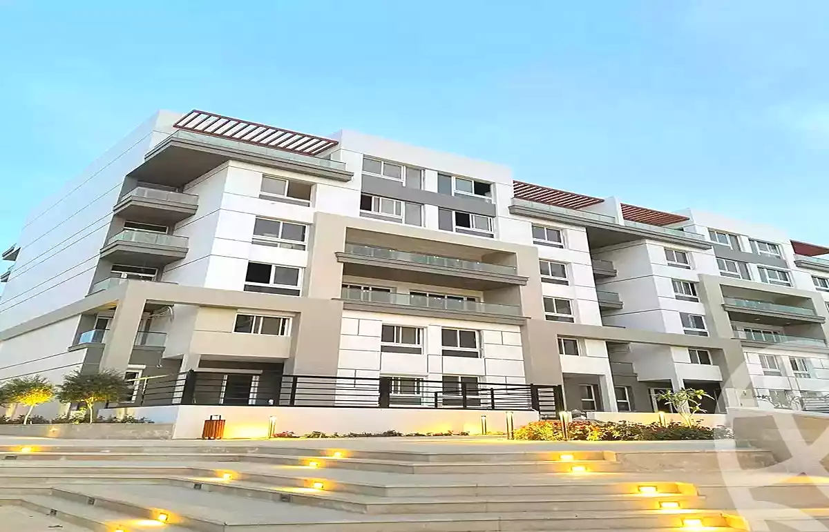 https://aqarmap.com.eg/ar/listing/7195341-for-sale-cairo-new-cairo-compounds-hyde-park-parkway-hyde-park-compound