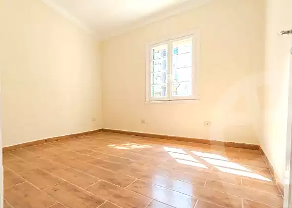 https://aqarmap.com.eg/ar/listing/7195780-for-rent-alexandria-miami-mahmoud-el-isawy-st