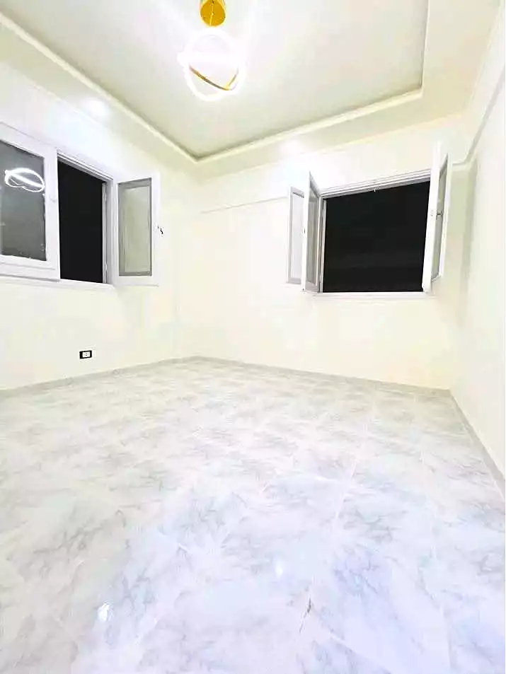 https://aqarmap.com.eg/ar/listing/7195896-for-sale-alexandria-al-agamy-shataa-el-nakheel