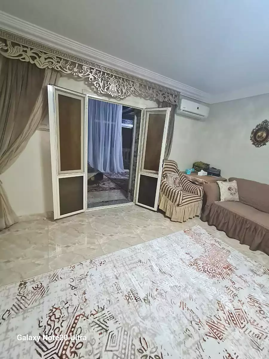 https://aqarmap.com.eg/ar/listing/7196102-for-sale-cairo-6th-of-october-hadaeq-october-compounds-el-fardoos-city