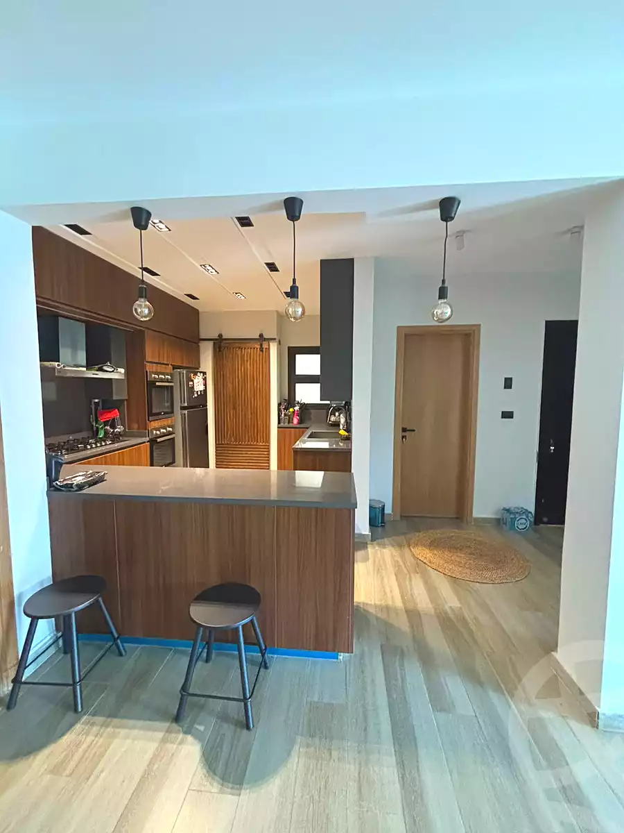 https://aqarmap.com.eg/ar/listing/7196116-for-rent-cairo-el-sheikh-zayed-city-compounds-kmbwnd-wyst-twn-swdyk