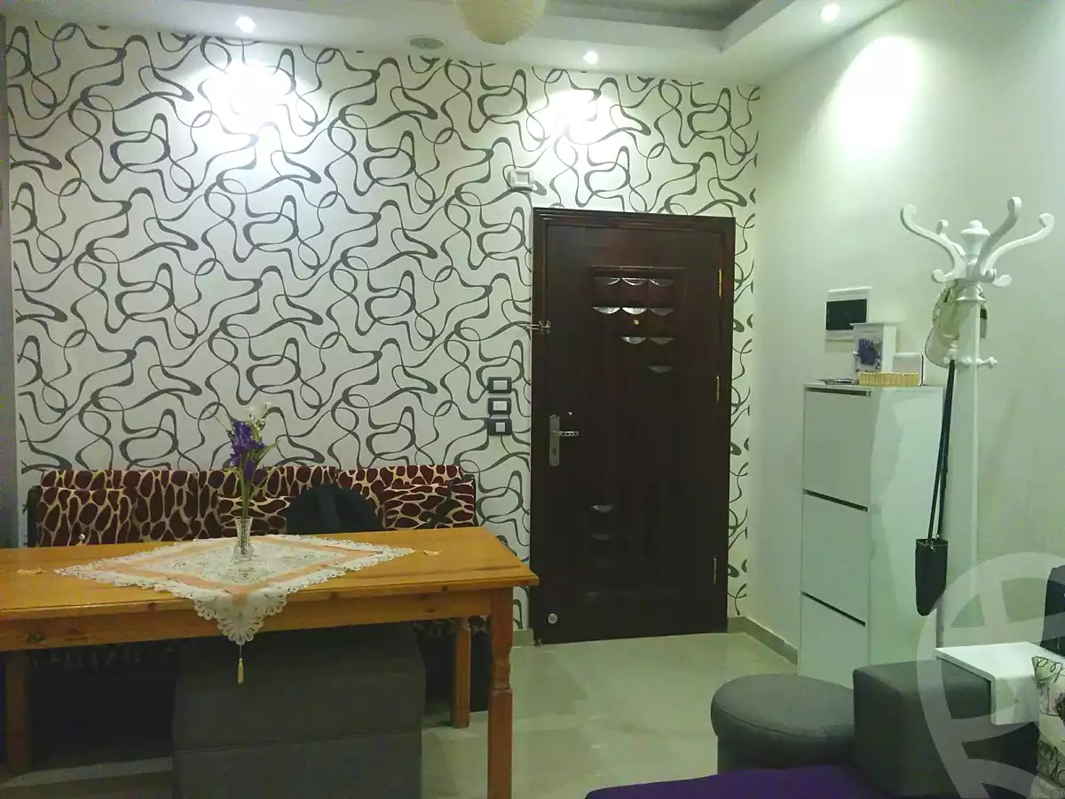https://aqarmap.com.eg/en/listing/7196120-for-rent-cairo-el-sheikh-zayed-city-compounds-rawdet-zayed