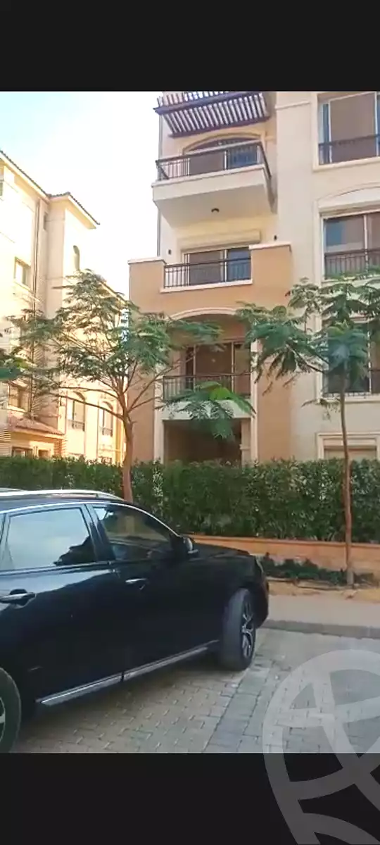 https://aqarmap.com.eg/en/listing/7196119-for-sale-cairo-new-cairo-compounds-str-ryzydns-tymz