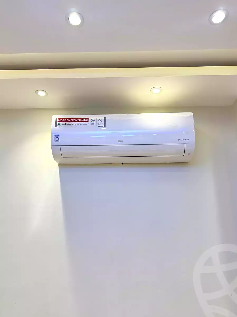 https://aqarmap.com.eg/en/listing/7196125-for-rent-cairo-el-sheikh-zayed-city-el-hay-elasher-street-100