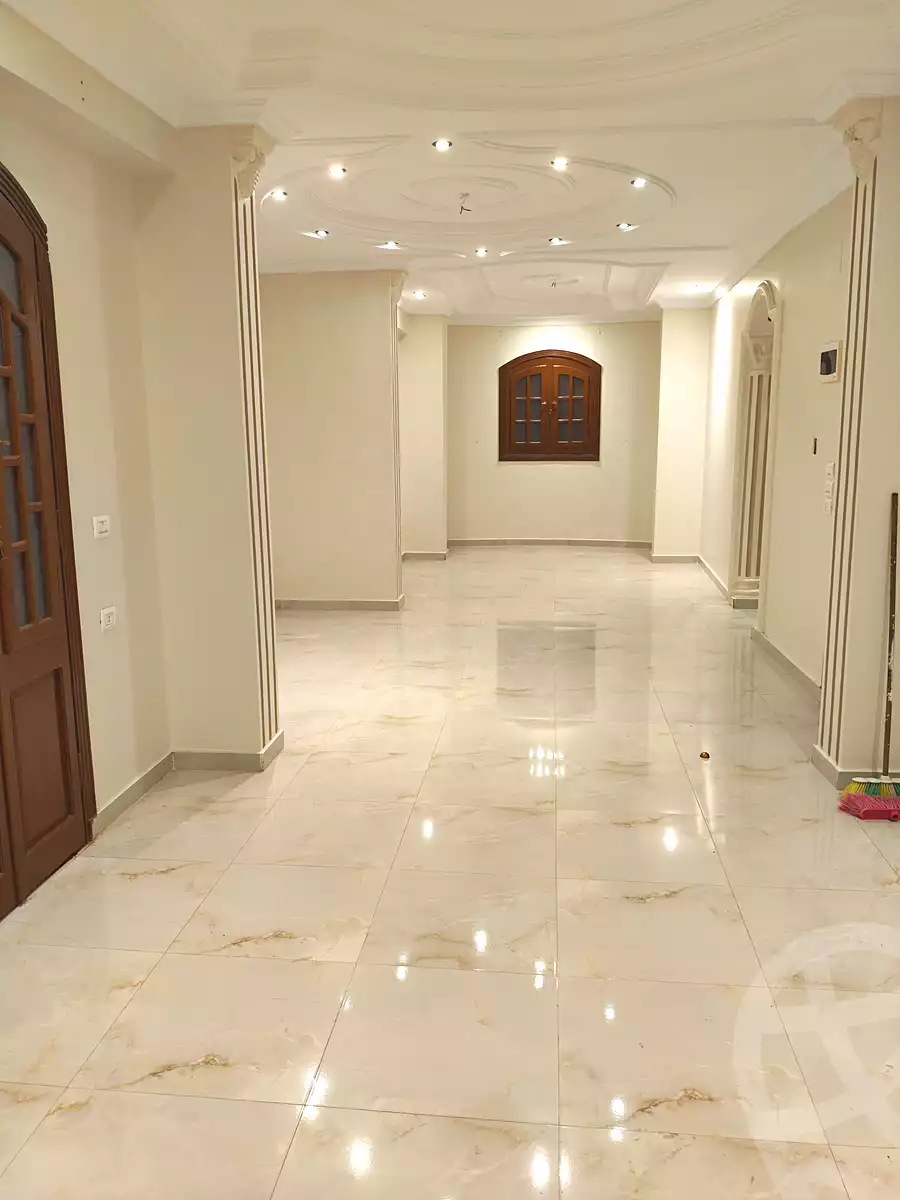 https://aqarmap.com.eg/ar/listing/7196160-for-rent-gharbia-tanta-tanta-city-el-kornish-rd