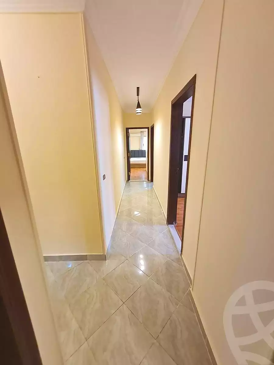 https://aqarmap.com.eg/ar/listing/7196360-for-rent-cairo-el-sheikh-zayed-city-compounds-hadayek-el-mohandiseen