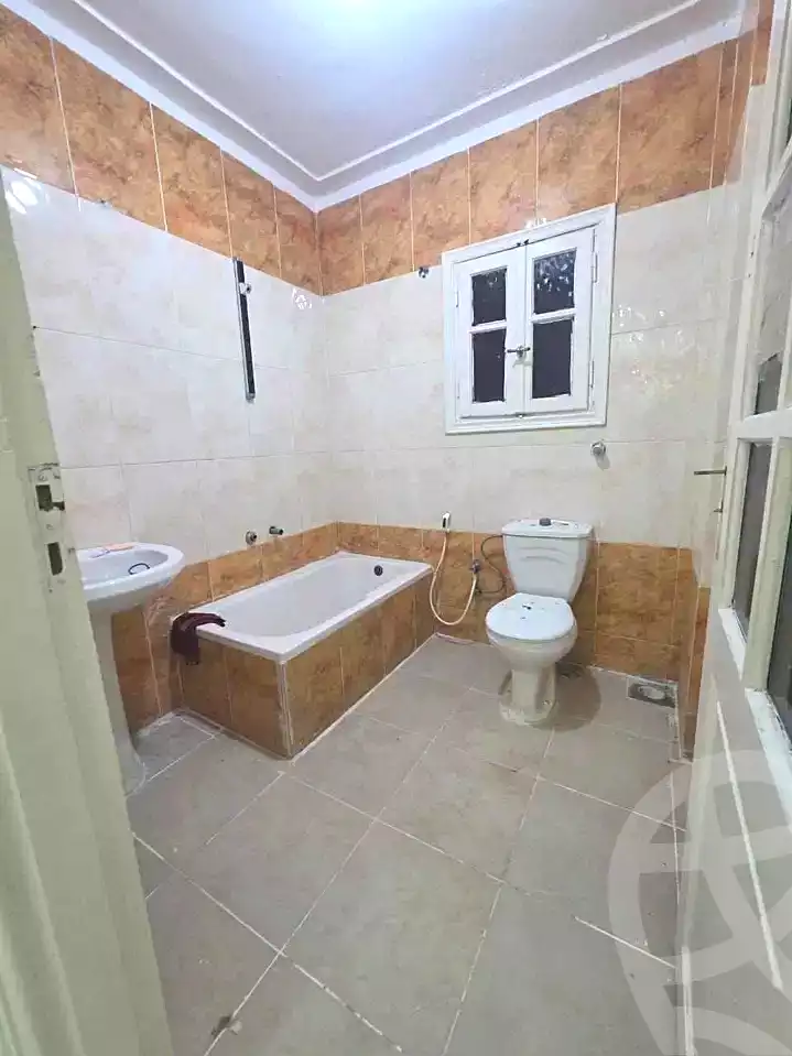 https://aqarmap.com.eg/ar/listing/7196462-for-sale-alexandria-al-agamy-shataa-el-nakheel