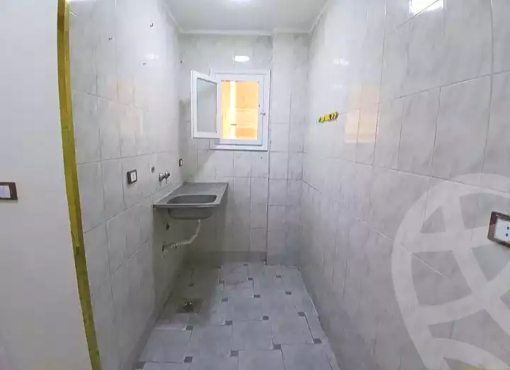 https://aqarmap.com.eg/en/listing/7196634-for-sale-alexandria-al-agamy-shataa-el-nakheel