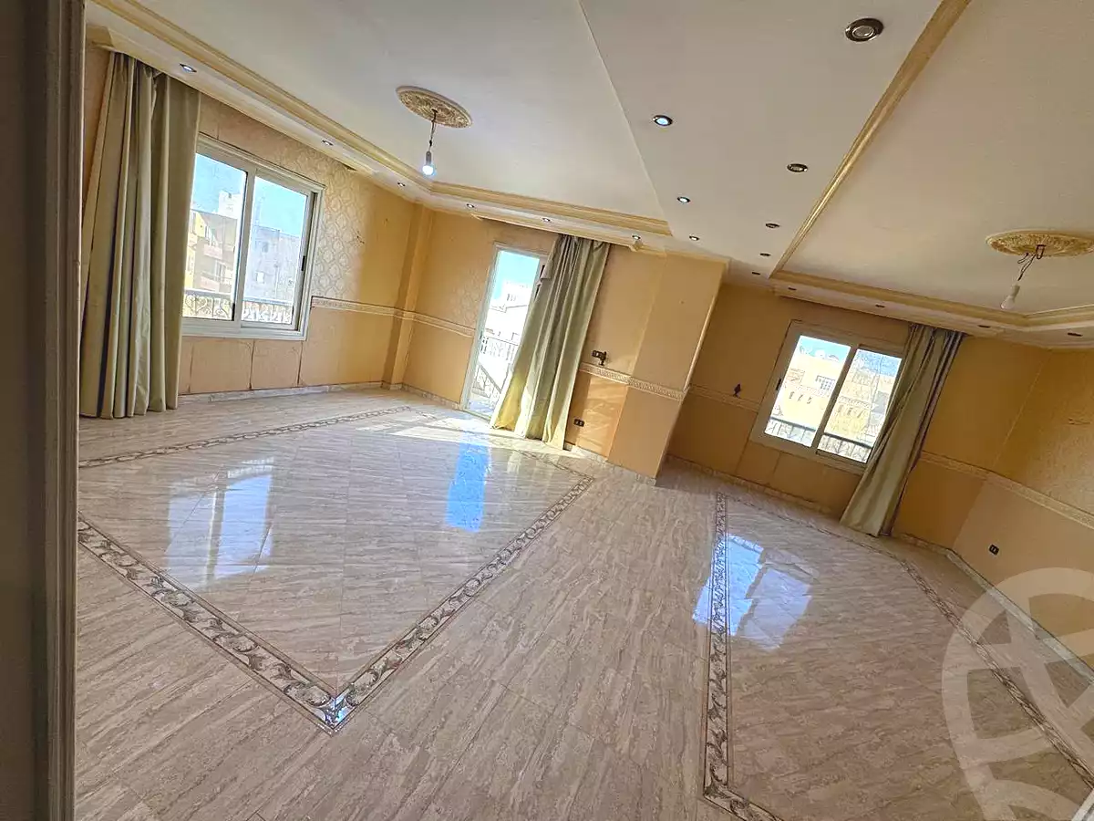 https://aqarmap.com.eg/ar/listing/7196647-for-rent-cairo-6th-of-october-el-ahyaa-neighborhood-8th-el-tahrir-rd