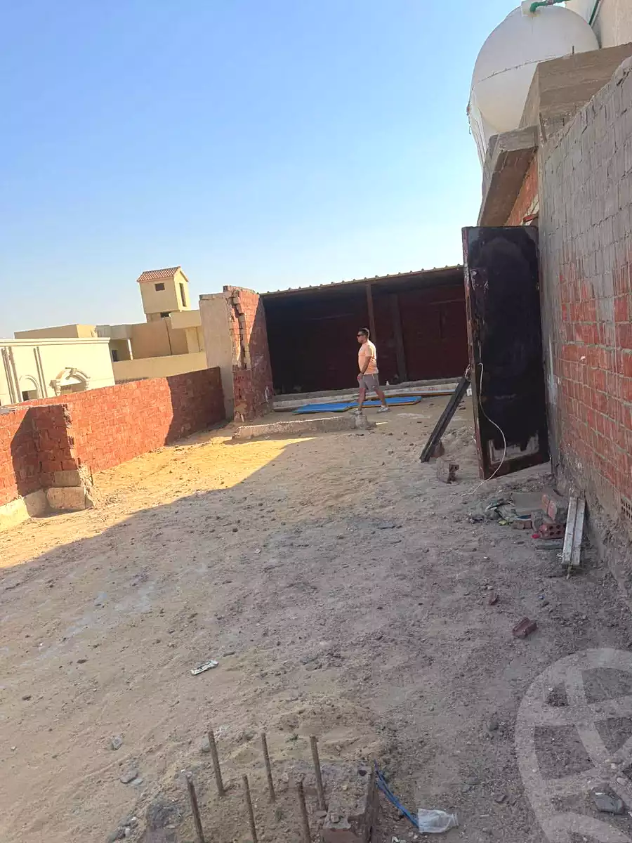 https://aqarmap.com.eg/ar/listing/7196795-for-sale-cairo-badr-city-hai-el-zohour-fifth-neighborhood-hay-el-koronfil-el-koronfil-villas
