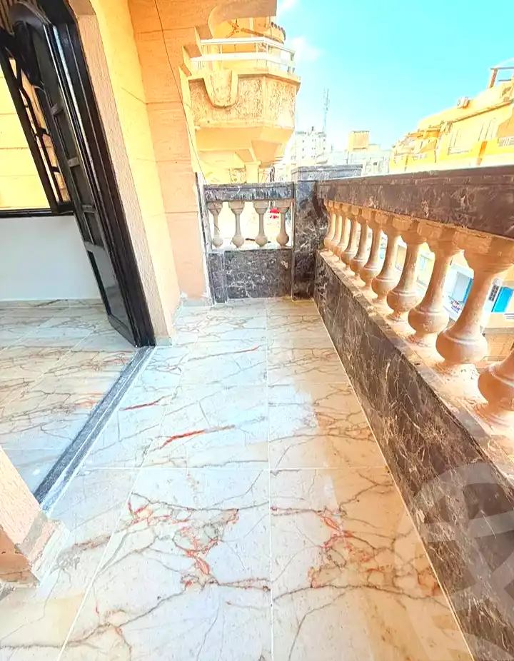 https://aqarmap.com.eg/ar/listing/7196870-for-sale-alexandria-al-agamy-shataa-el-nakheel
