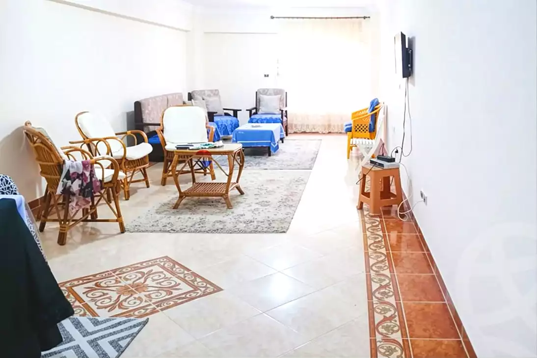 https://aqarmap.com.eg/ar/listing/7196947-for-rent-alexandria-ganaklis-compounds-in-ganaklis