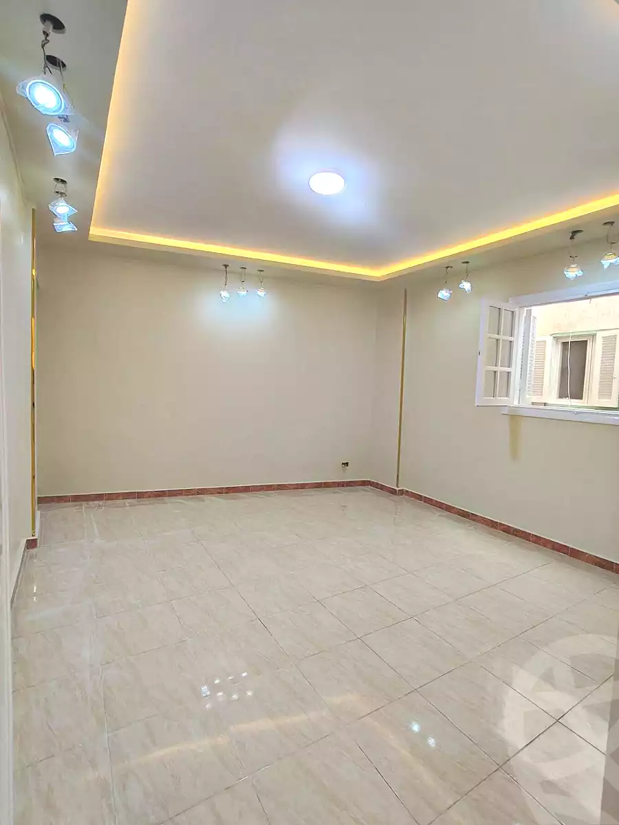 https://aqarmap.com.eg/ar/listing/7197120-for-sale-alexandria-sydy-bshr-sydy-bshr-bhry-shr-khld-bn-lwlyd