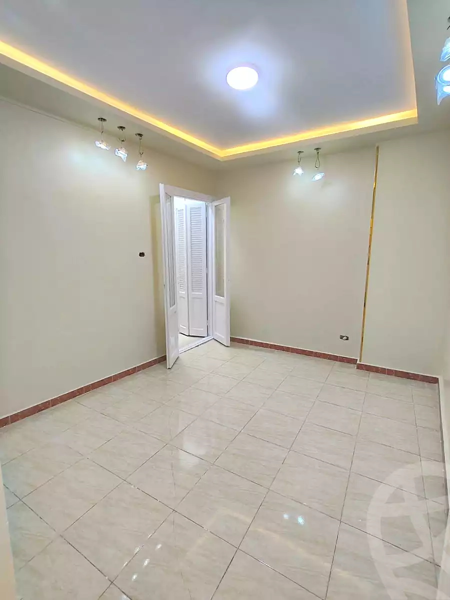 https://aqarmap.com.eg/ar/listing/7197132-for-sale-alexandria-sydy-bshr-sydy-bshr-bhry-shr-khld-bn-lwlyd