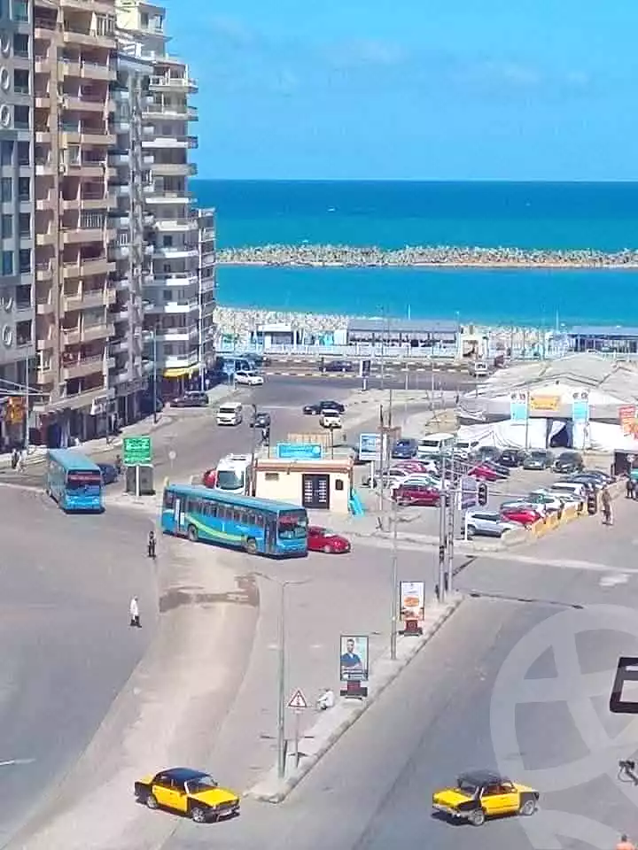 https://aqarmap.com.eg/ar/listing/7197419-for-sale-alexandria-sydy-bshr-sydy-bshr-bhry