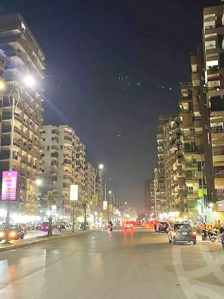 https://aqarmap.com.eg/ar/listing/7197436-for-sale-cairo-el-haram-shareaa-khatem-el-morsalen
