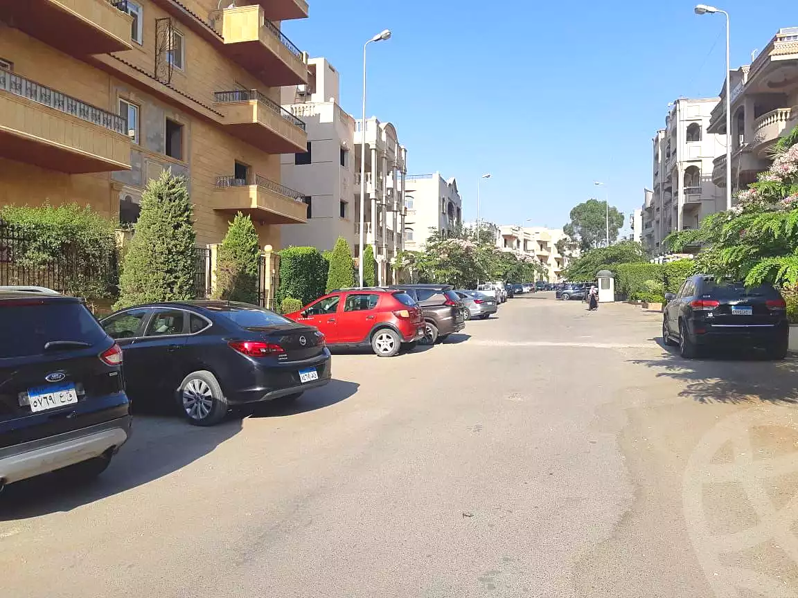 https://aqarmap.com.eg/en/listing/7197610-for-sale-cairo-new-cairo-first-settlement-neighbourhood-5-el-shaheed-islam-raafat-st