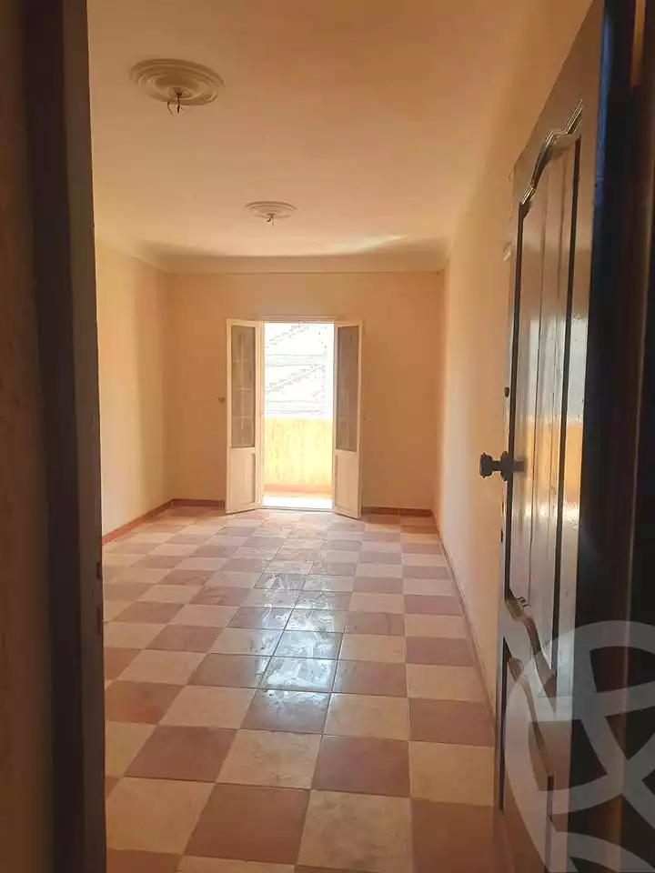 https://aqarmap.com.eg/ar/listing/7197636-for-sale-alexandria-el-mandara-shr-30