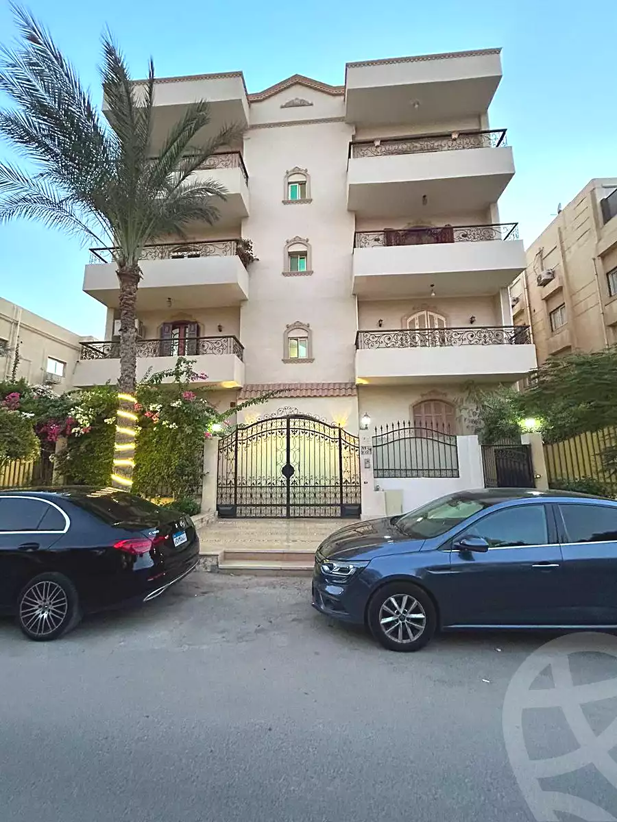 https://aqarmap.com.eg/ar/listing/7197711-for-sale-cairo-new-cairo-el-ahyaa-second-neighborhood-street-1