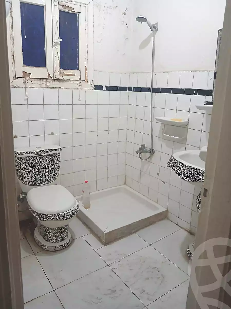 https://aqarmap.com.eg/ar/listing/7197742-for-sale-sharqia-zagazig-zagazig-city-el-ahrar-rd