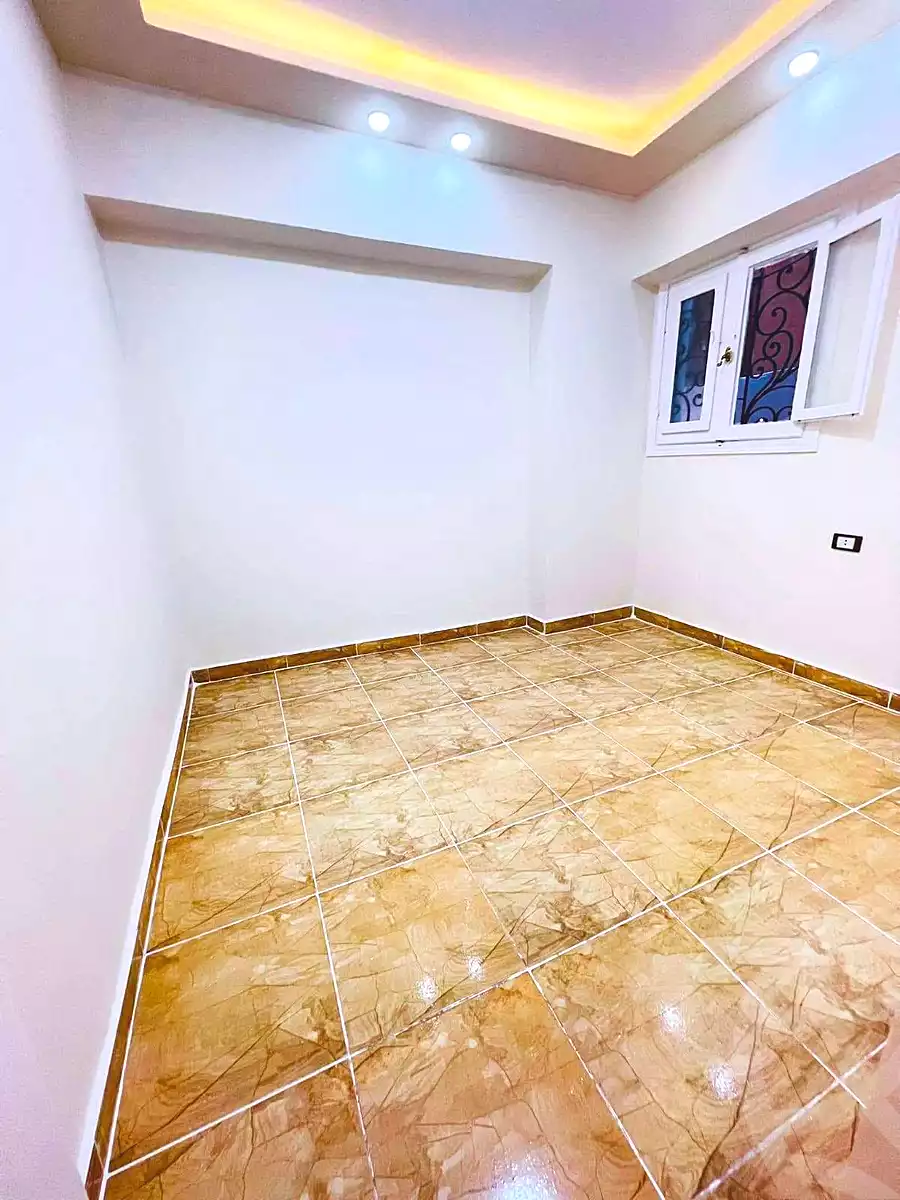 https://aqarmap.com.eg/ar/listing/7198368-for-sale-alexandria-al-agamy-shataa-el-nakheel