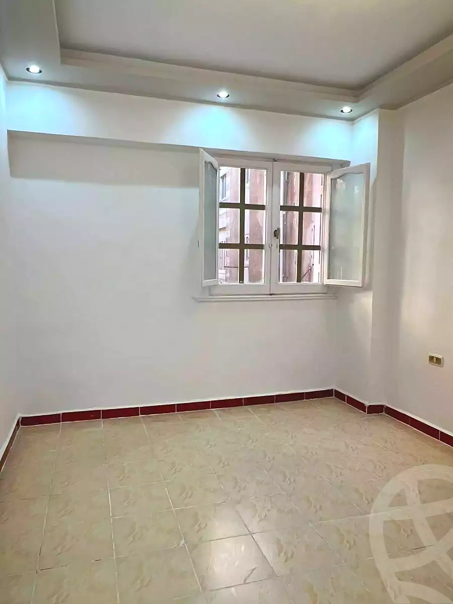 https://aqarmap.com.eg/en/listing/7198398-for-sale-alexandria-al-agamy-shataa-el-nakheel