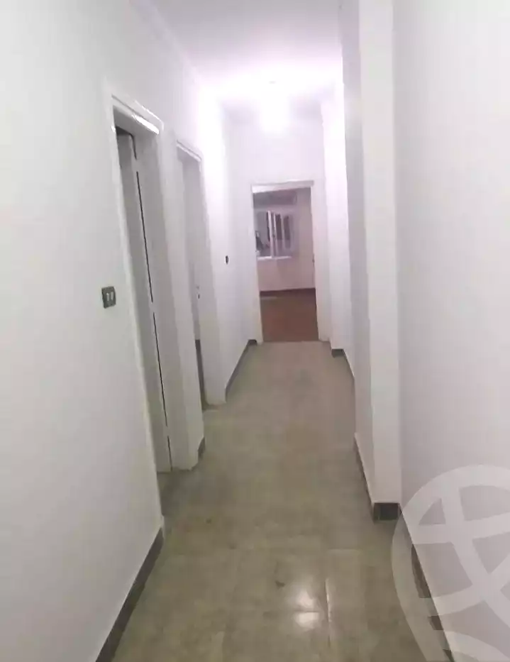 https://aqarmap.com.eg/ar/listing/7198404-for-rent-alexandria-miami-shr-jml-bd-lnsr