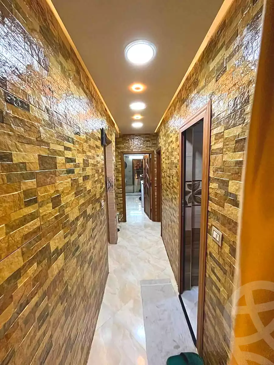 https://aqarmap.com.eg/en/listing/7198463-for-sale-cairo-ain-shams-jsr-lswys